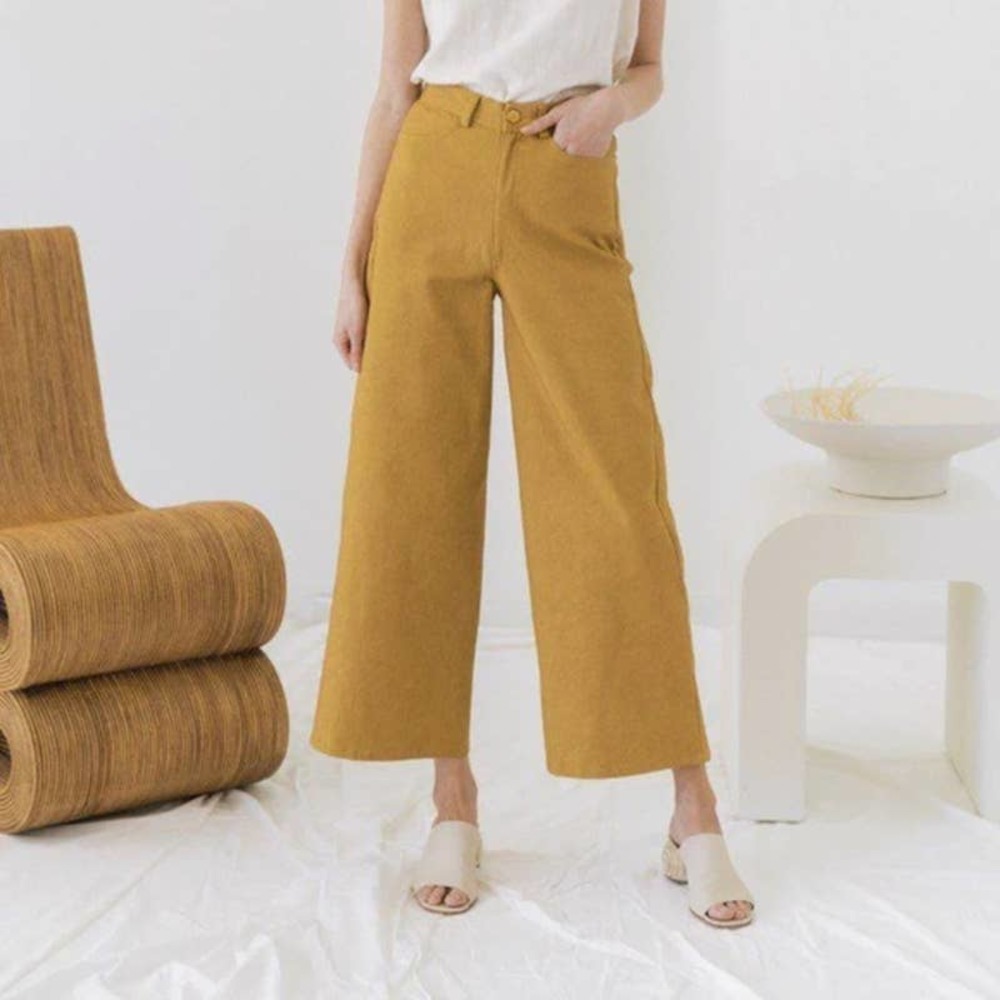 Laude the Label High Rise Wide Leg Pants NWT Size 6